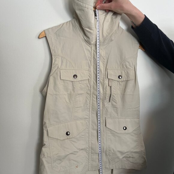 Eddie Bauer. Travex Vest. Off-White or Beige Color. Size Medium. Womens. - Picture 3 of 7
